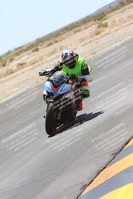 media/May-12-2024-SoCal Trackdays (Sun) [[ad755dc1f9]]/11-Turn 3 Inside (1140am)/